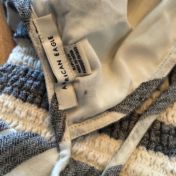 Striped Romper. American Eagle. Size small - Picture 5 of 6